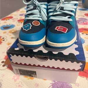 Jordan 1 mid kids inspired by the greatest